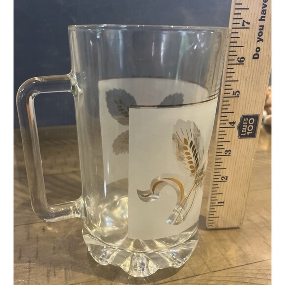 Vintage 60s Frosted Glass Juice Pitcher Gold Wheat Pattern 28 oz MCM Made Italy - Picture 4 of 4